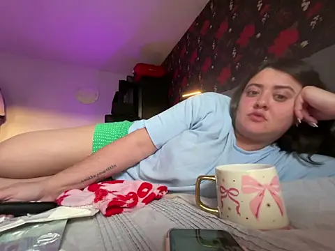 Snapshot of Prill940 chatting on 03/28/26, 06:07 Prill940 online show from 03/28/26, 06:07