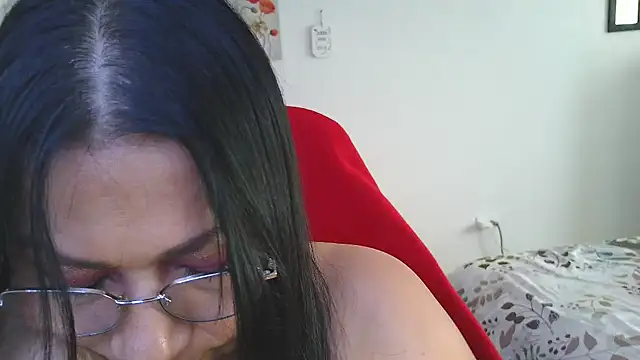 Snapshot of LissafeetHott chatting on 05/16/26, 07:45 LissafeetHott online show from 05/16/26, 07:45