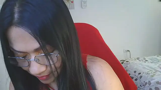 Snapshot of LissafeetHott chatting on 05/18/26, 09:53 LissafeetHott online show from 05/18/26, 09:53