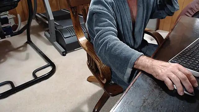 Snapshot of billy471 chatting on 09/16/25, 10:16 billy471 online show from 09/16/25, 10:16