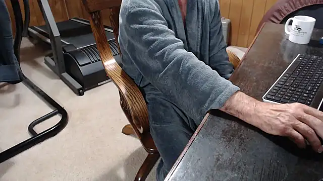 Snapshot of billy471 chatting on 10/02/25, 10:44 billy471 online show from 10/02/25, 10:44