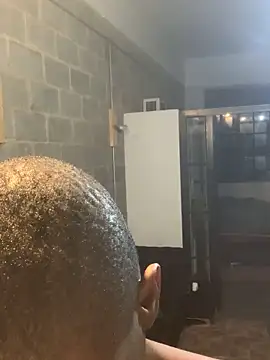 Snapshot of Vince_Favent chatting on 09/16/25, 01:17 Vince Favent online show from 09/16/25, 01:17