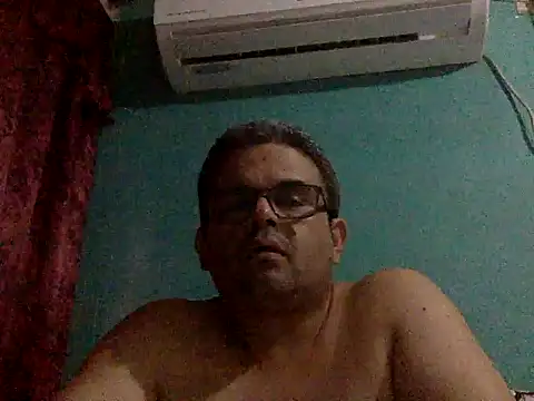 Katracho6969 online show from 09/26/25, 04:27