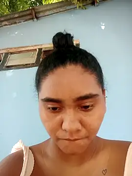 Lucy-Ferr online show from 10/15/25, 01:11