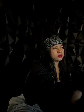 lil charme online show from 11/03/25, 04:30