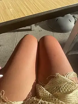 Snapshot of IrishmilfAnna chatting on 09/28/25, 03:39 IrishmilfAnna online show from 09/28/25, 03:39