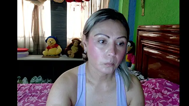  Charlize theron  online show from 04/15/26, 07:43