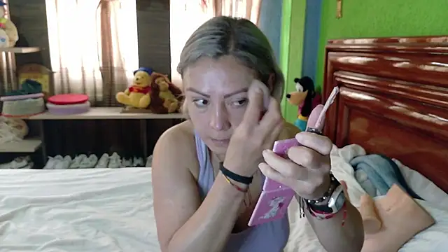 Snapshot of _Charlize_theron_ chatting on 07/16/26, 07:09 Charlize theron online show from 07/16/26, 07:09