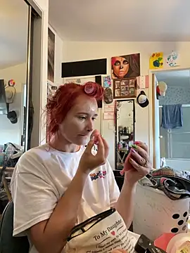 hotgirlkk1 online show from 04/25/26, 04:15