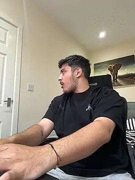 mixedcouplee69 online show from 06/05/26, 06:13