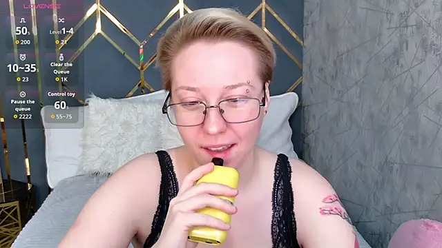 AlexandraGreen online show from 02/12/26, 09:10