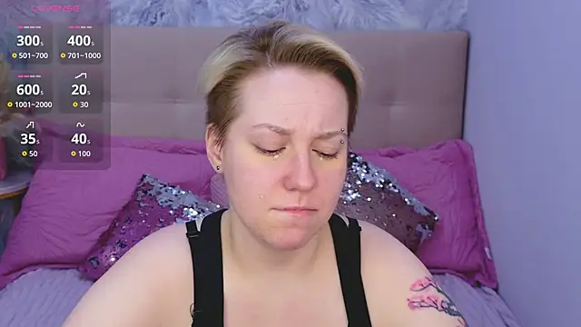 AlexandraGreen online show from 02/13/26, 09:11