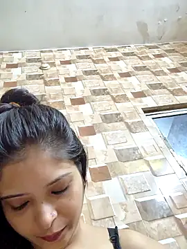 QUEEN-ADITI online show from 11/03/25, 01:51