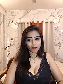 QUEEN-ADITI online show from 03/02/26, 06:15