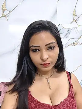 QUEEN-ADITI online show from 04/11/26, 06:23