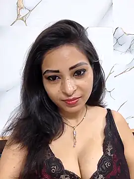 QUEEN-ADITI online show from 04/15/26, 06:37