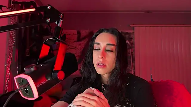 xoFrankie online show from 04/20/26, 02:14