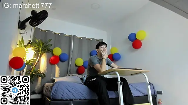 Snapshot of mrhot_night chatting on 06/28/26, 11:00 mrhot night online show from 06/28/26, 11:00