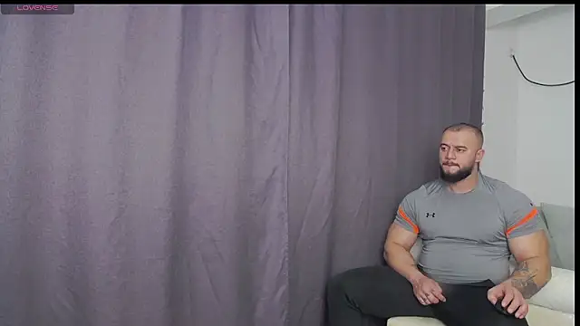 RickyMiami1 online show from 12/20/25, 07:32