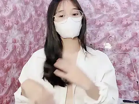 Miumiu028 online show from 10/24/25, 09:38