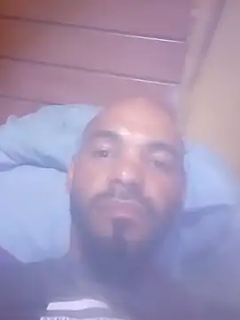 Snapshot of Samysam69@xh chatting on 10/10/25, 06:45 Samysam69xh online show from 10/10/25, 06:45