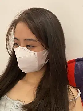 Mochi21 online show from 10/17/25, 04:48