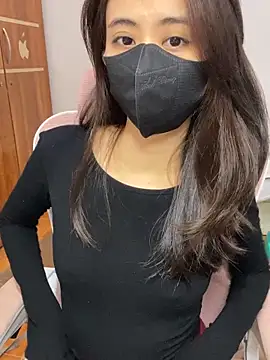 Mochi21 online show from 11/26/25, 02:23