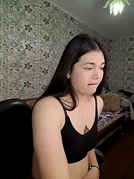 Albi Glow online show from 09/30/25, 02:27