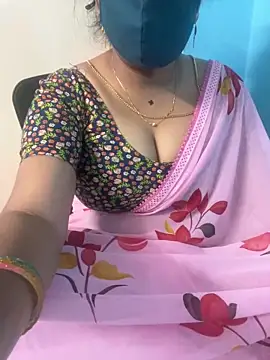 Snapshot of monal_95 chatting on 03/10/26, 03:17 monal 95 online show from 03/10/26, 03:17