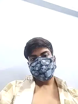 Snapshot of YourTarzan chatting on 09/21/25, 06:04 YourTarzan online show from 09/21/25, 06:04