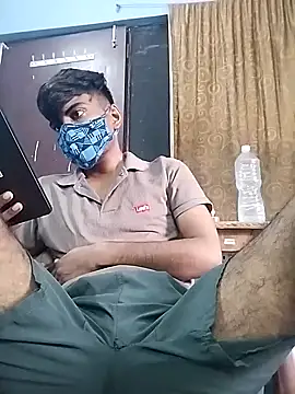 Snapshot of YourTarzan chatting on 10/03/25, 03:03 YourTarzan online show from 10/03/25, 03:03