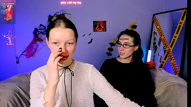 khloebeauty online show from 10/25/25, 07:41