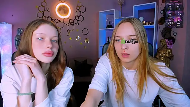 khloebeauty online show from 04/29/26, 05:55