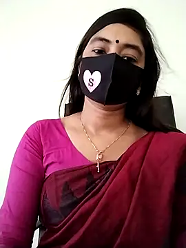 Puja-Rane online show from 10/06/25, 03:04