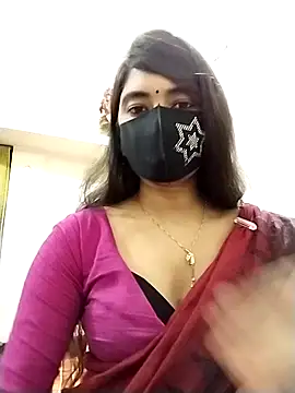 Puja-Rane online show from 10/23/25, 04:06