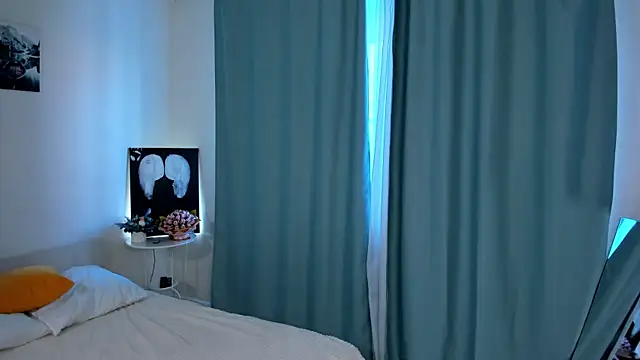 Chloeee4200 online show from 03/06/26, 12:23