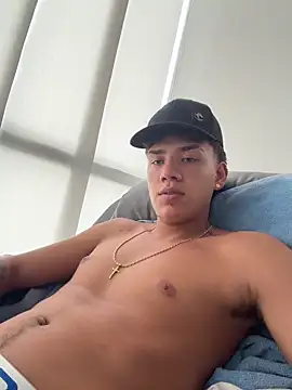 maxthomson boy online show from 04/07/26, 09:04