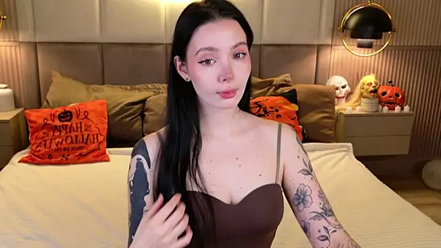 Goldy Stark online show from 11/03/25, 08:32