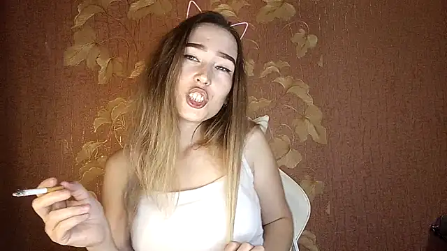 Awora Wolf online show from 09/17/25, 05:25