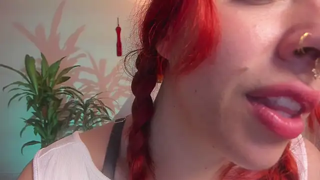 bri von dhara   online show from 10/23/25, 04:17