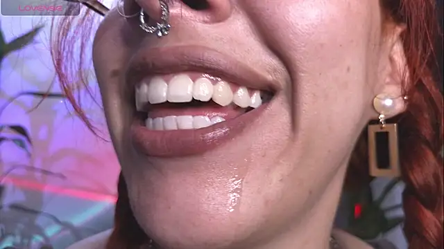 bri von dhara   online show from 11/16/25, 10:26