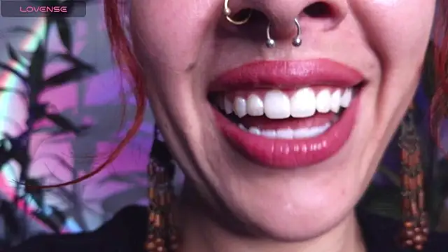 bri von dhara   online show from 02/17/26, 01:57