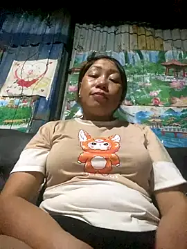 Snapshot of Dunmii chatting on 09/21/25, 03:46 Dunmii online show from 09/21/25, 03:46