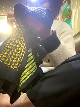 Dunmii online show from 01/12/26, 03:56