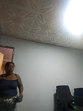 Naomi-Mature online show from 10/17/25, 08:39