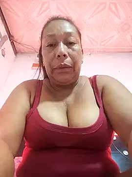 Naomi-Mature online show from 04/01/26, 09:21