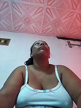 Naomi-Mature online show from 04/03/26, 09:40