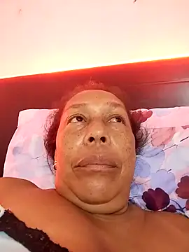 Naomi-Mature online show from 04/19/26, 09:52