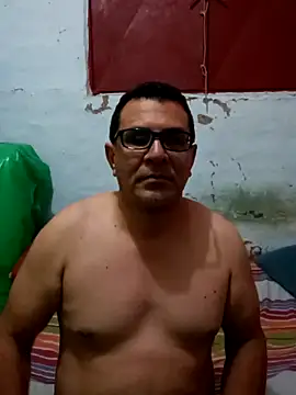 voyerista50 online show from 10/04/25, 06:00