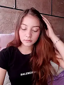 Samanthaa  1 online show from 10/10/25, 03:55